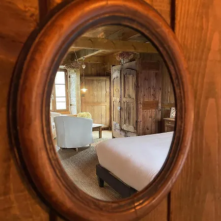 Domaine De Sault Bed and Breakfast