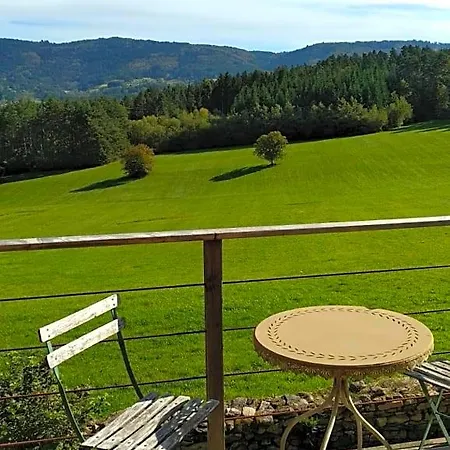 Domaine De Sault Bed & Breakfast 3*